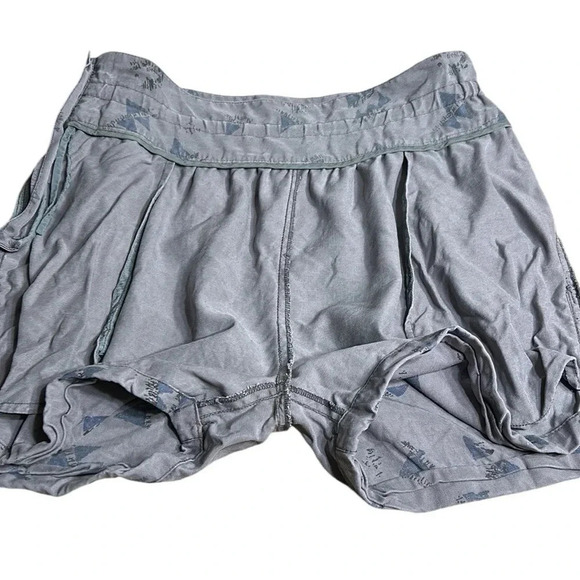 Wilfred Ariztia,Lyocell high  rise shorts,side zip,pockets, grey ,cottagecore - Picture 14 of 14